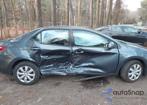 2015 Toyota Corolla Le z USA, uszkodzony, nr VIN 2T1BURHE1FC375105